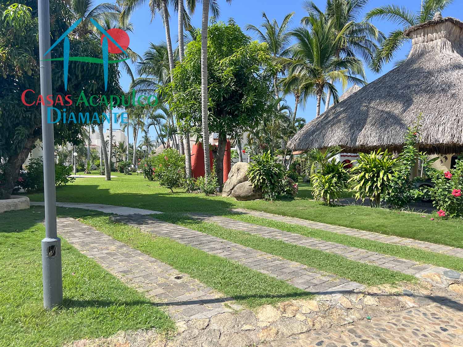 Son Vida Barbados 4 - Estacionamiento 1 Son Vida Barbados 4 - Estacionamiento 1